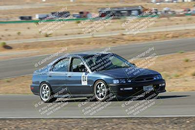 media/Oct-01-2022-Team Topak Racing (Sat) [[f860fb51be]]/2-Inter Low 2/session 1 turn 3/